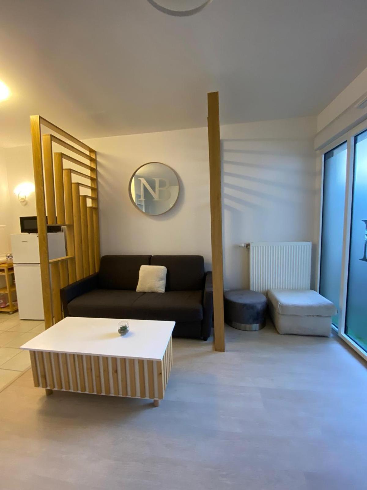 Spacieux Appart Terrasse Metro Hopital 4Pers Wifi Villejuif Exterior photo