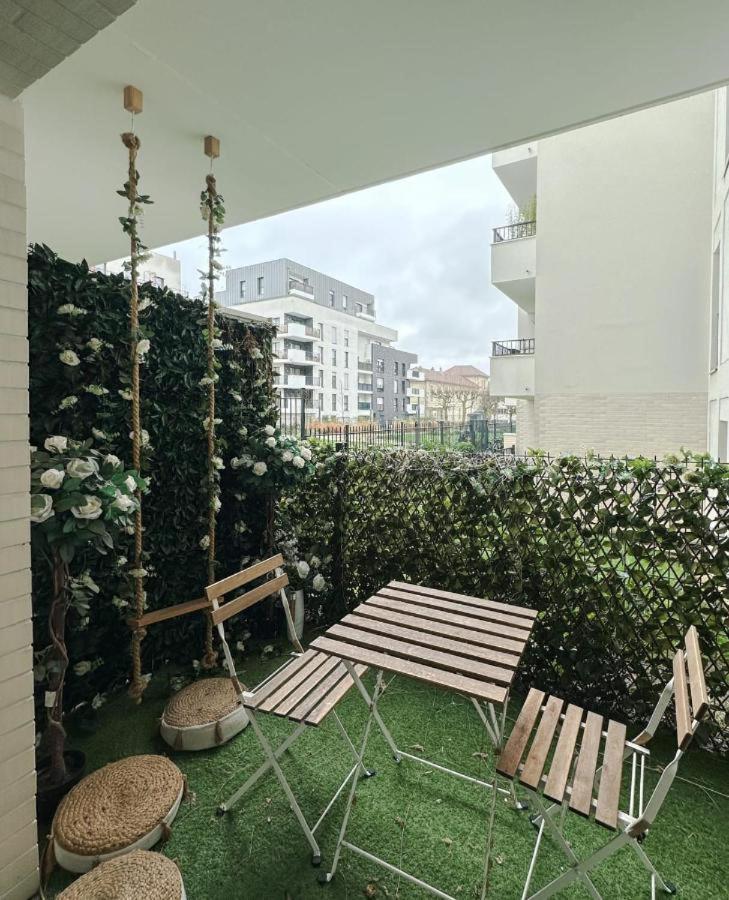 Spacieux Appart Terrasse Metro Hopital 4Pers Wifi Villejuif Exterior photo